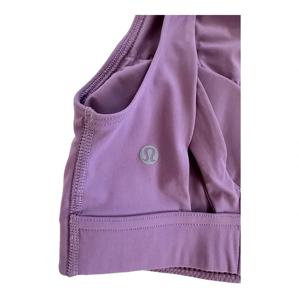 Lululemon Strong Front Sports Bra Medium Support Size 4 B/C Purple - Picture 5 of 7